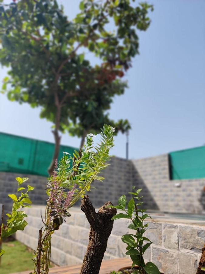 Rose Villa โลนาวาลา ภายนอก รูปภาพ